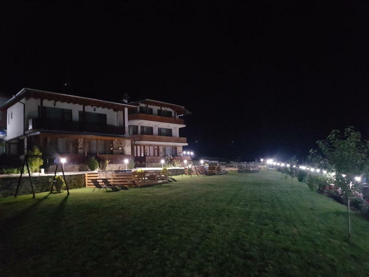 Къщи За Гости Башеви Sarnitsa Exterior photo