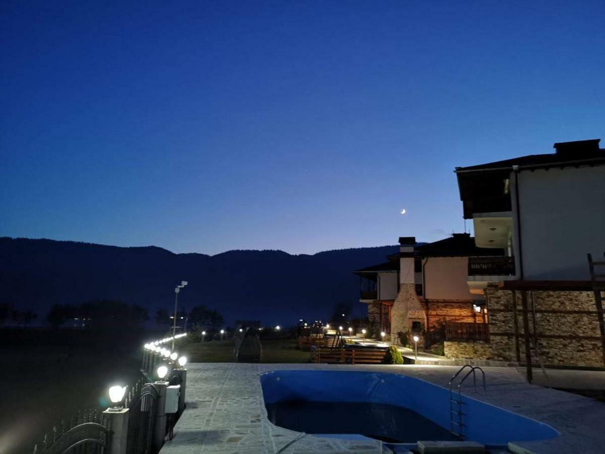 Къщи За Гости Башеви Sarnitsa Exterior photo